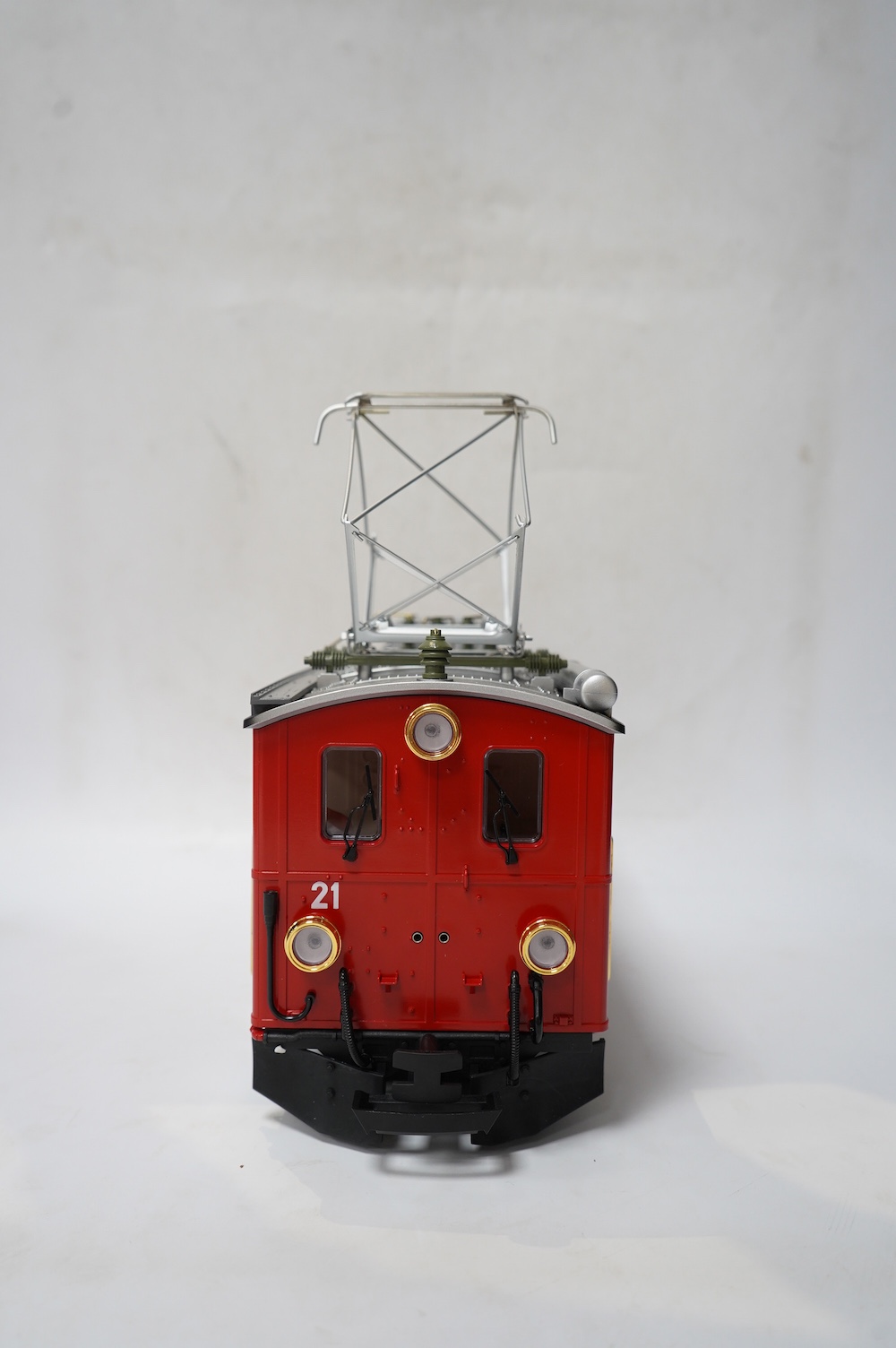 A boxed Lehman LGB (2046) G scale railway FO electric pantograph locomotive, 21, in red livery. Condition - good, evidence of very minor running wear only.